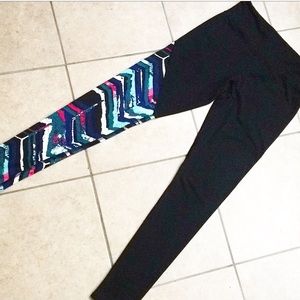 Threads 4 Thought Leggings